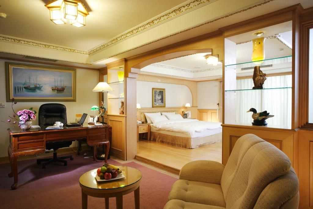 Kingdom Hotel Χσιντσού Εξωτερικό φωτογραφία